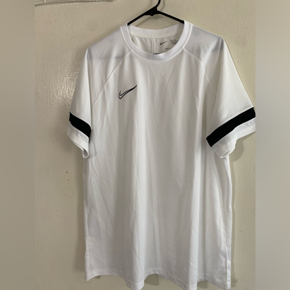 Nike soccer tee 2xl